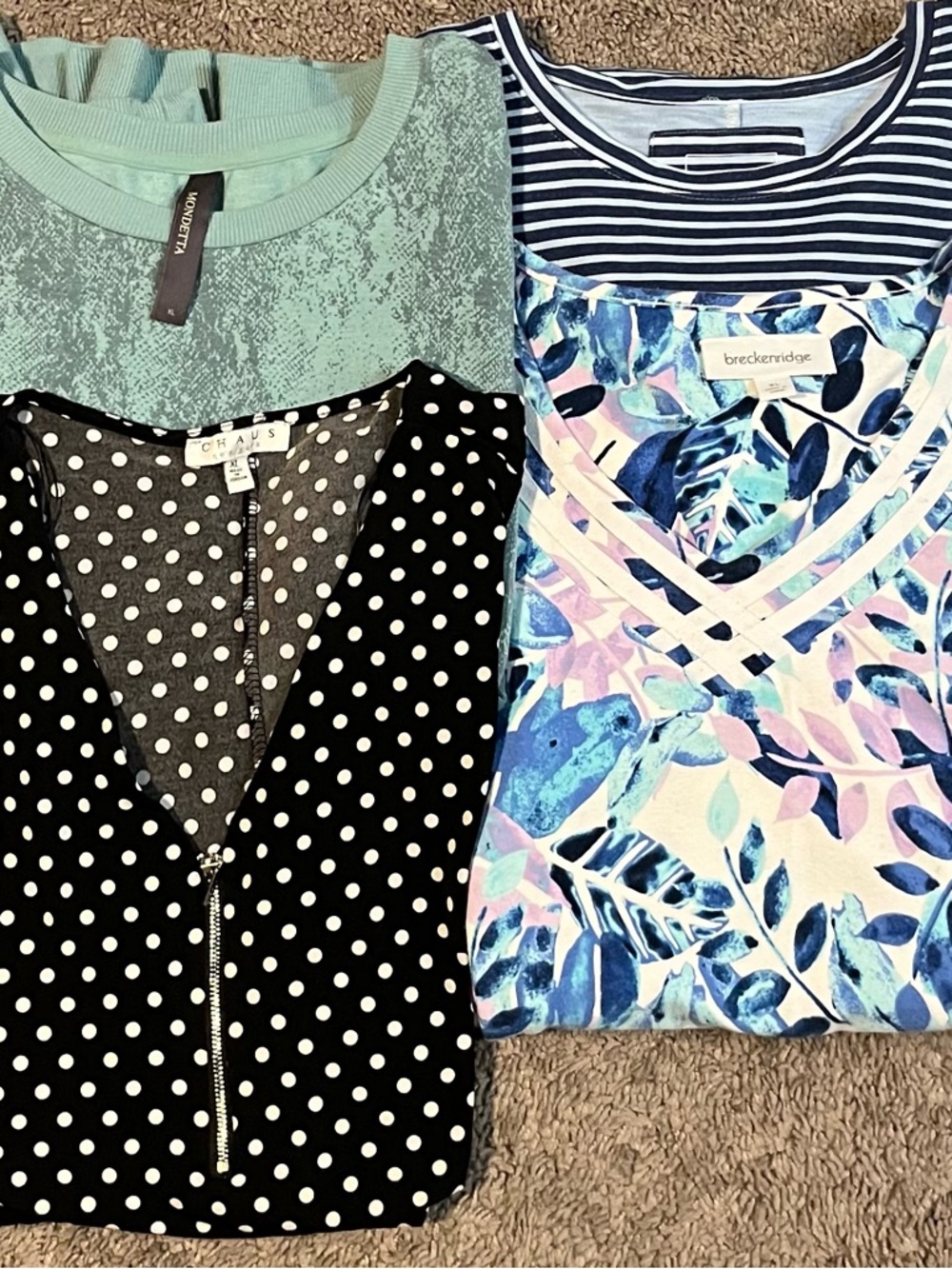 Womens Tops Lot of 4 Blue Prints includes Chaus & Sonoma Size XL.